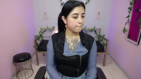 Adri  online show from 07/19/26, 12:42