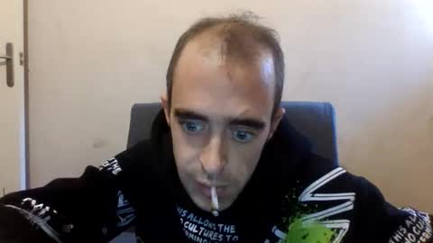 Snapshot of adria35cbtmartorell chatting on 10/04/25, 11:08 adria35cbtmartorell online show from 10/04/25, 11:08