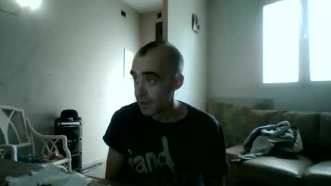 Snapshot of adria35cbtmartorell chatting on 10/20/25, 11:10 adria35cbtmartorell online show from 10/20/25, 11:10