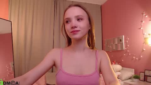 Snapshot of adria_arjona chatting on 07/10/26, 01:10 Eva online show from 07/10/26, 01:10