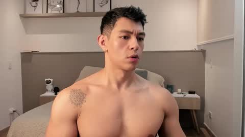 Adrian del Mar online show from 03/22/26, 04:43