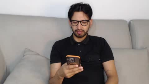 Snapshot of adrian_falcon chatting on 06/12/26, 02:54 Adrian Falcon online show from 06/12/26, 02:54