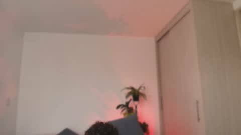 Snapshot of adrian_morelli chatting on 10/23/25, 07:01 adrian morelli online show from 10/23/25, 07:01