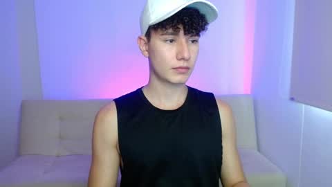 adrian morelli online show from 03/08/26, 06:23