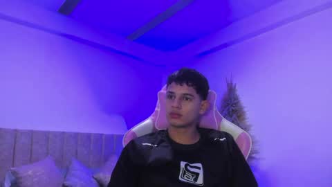 ADRIAN online show from 05/11/26, 07:00