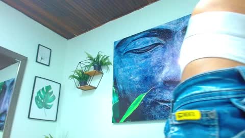   online show from 01/10/25, 02:45