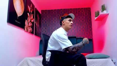   online show from 09/26/25, 06:34