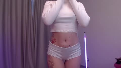 Adriana online show from 12/16/25, 05:23