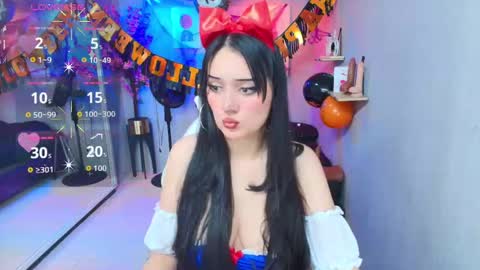 Adri  online show from 10/31/25, 12:06