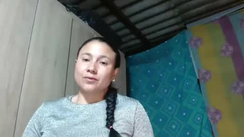 Snapshot of adrianatellez chatting on 12/14/24, 12:22 Adriana Tellez online show from 12/14/24, 12:22