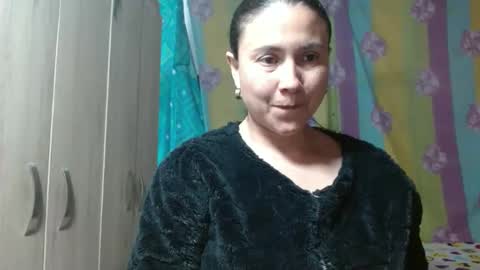 Snapshot of adrianatellez chatting on 02/06/25, 05:51 Adriana Tellez online show from 02/06/25, 05:51
