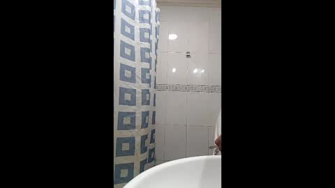 adrianchamonymario12 online show from 02/06/26, 12:37