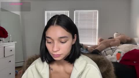 Adrianna  online show from 11/23/25, 08:30