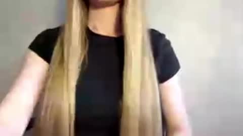Snapshot of adriannemuldowney chatting on 06/18/26, 02:43 Caroline online show from 06/18/26, 02:43