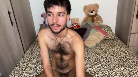 adrien_polo online show from 04/18/26, 07:58