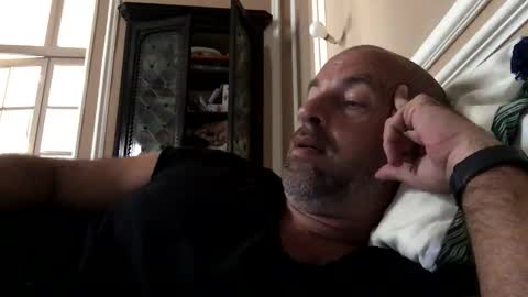 adrienfromparis online show from 10/25/25, 11:29