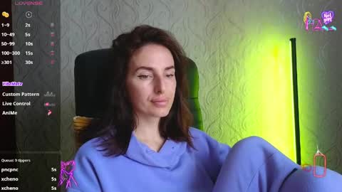Snapshot of adrihanna chatting on 06/02/26, 06:26 Adriana online show from 06/02/26, 06:26