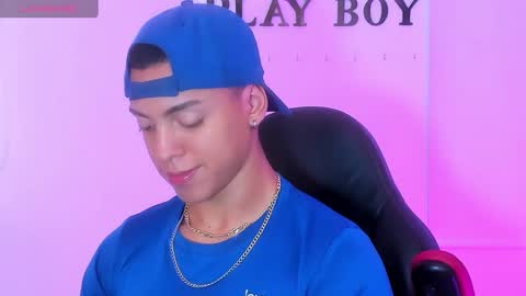 Adrian Lopez online show from 12/03/24, 07:11