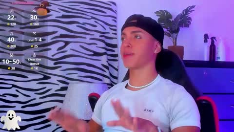 Adrian Lopez online show from 01/07/25, 05:42