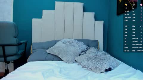 adriienne_ online show from 03/05/26, 05:42