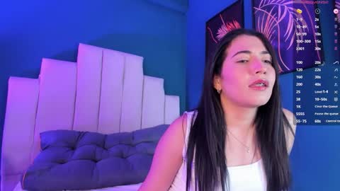 adriienne_ online show from 03/09/26, 08:35