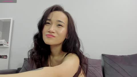 Aenie online show from 12/22/24, 04:28