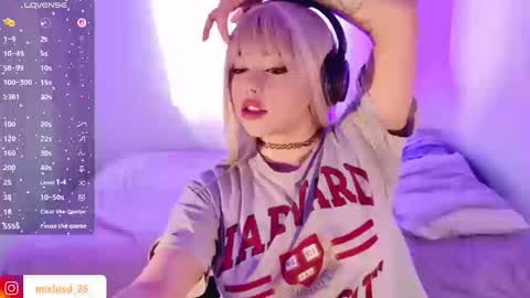 Arieyara online show from 09/09/25, 01:10