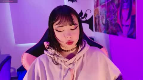 Arieyara online show from 10/21/25, 11:11