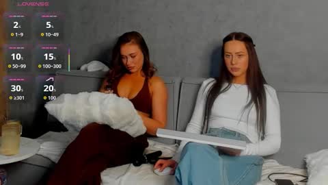 Adele online show from 03/26/26, 06:19