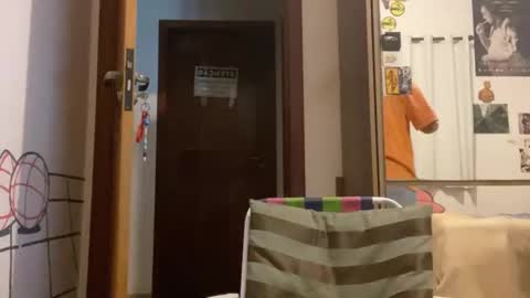 Snapshot of aelucius chatting on 09/19/25, 05:09 Luci online show from 09/19/25, 05:09