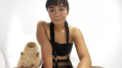 Snapshot of aerovelvet chatting on 07/25/26, 09:12 Pau online show from 07/25/26, 09:12