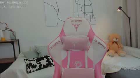 Naomi My instagram account - teasing naomi online show from 04/01/26, 05:30