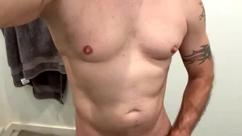 Snapshot of afeelyavag chatting on 01/15/26, 09:36 afeelyavag online show from 01/15/26, 09:36