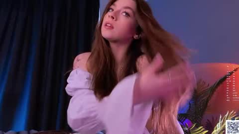 Afelia online show from 04/21/26, 07:03