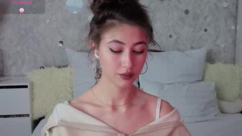 AffiinaLovsx online show from 12/14/25, 09:47