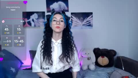 Snapshot of afina_blessyou chatting on 02/20/25, 01:03 Afina online show from 02/20/25, 01:03