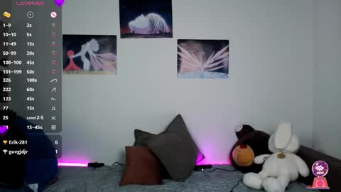 Snapshot of afina_blessyou chatting on 02/27/25, 04:52 Afina online show from 02/27/25, 04:52