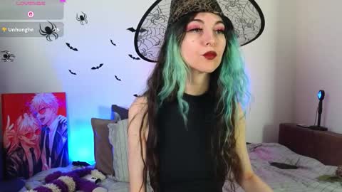 Snapshot of afina_blessyou chatting on 10/25/25, 01:35 Afina online show from 10/25/25, 01:35