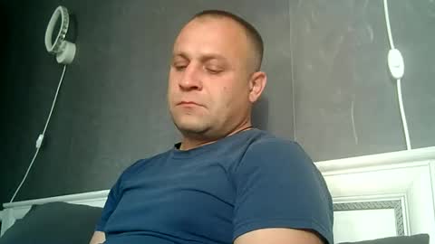 Sasha online show from 10/04/25, 06:00