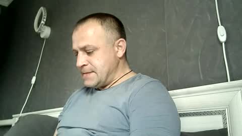 Sasha online show from 11/16/25, 06:19