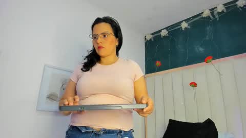 Africa  online show from 02/18/26, 02:18