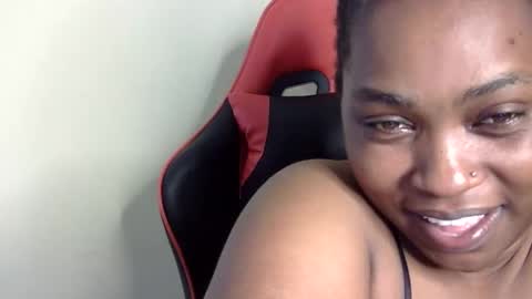 stella online show from 11/30/25, 04:16