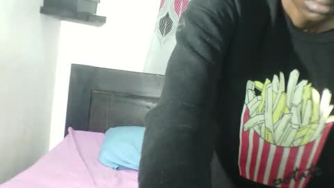 Mia  Friends online show from 03/04/26, 07:36