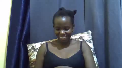 african_goddess22 online show from 02/03/26, 09:14
