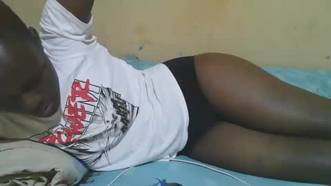Snapshot of african_pussy2 chatting on 11/18/25, 02:54 african_pussy2 online show from 11/18/25, 02:54