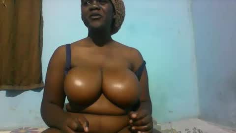 Snapshot of africangal6677 chatting on 05/06/26, 03:50 africangal6677 online show from 05/06/26, 03:50