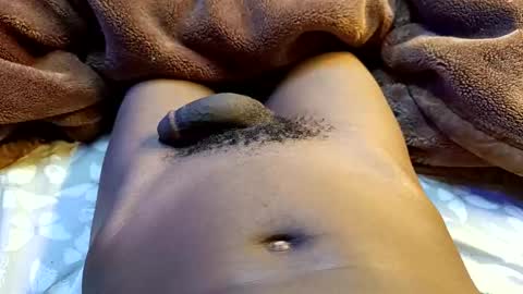 Snapshot of africangunman chatting on 10/14/25, 07:14 Gunman online show from 10/14/25, 07:14