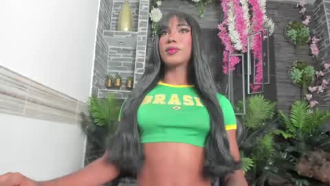 Snapshot of afrikan_diva chatting on 06/02/26, 12:51 afrikan_diva online show from 06/02/26, 12:51