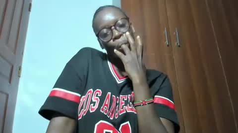 Leah online show from 03/05/25, 12:05