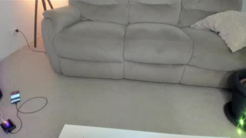 Snapshot of afrodisiacaly chatting on 04/21/26, 01:42 afrodisiacaly online show from 04/21/26, 01:42